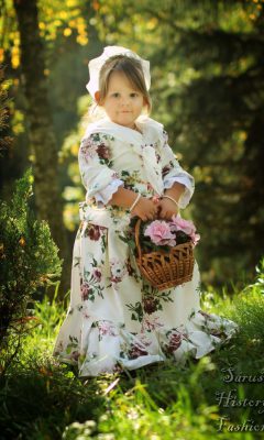 Květované holčičí rokoko šatečky